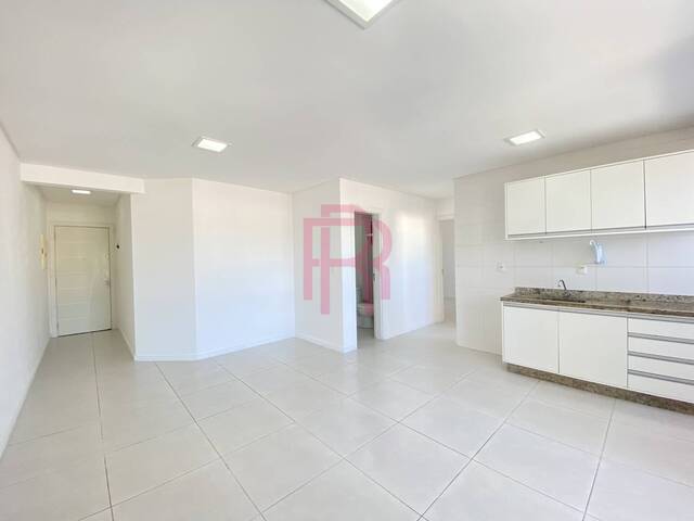 #174 - Apartamento para Locação em Balneário Camboriú - SC - 2