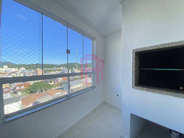 Locação em Municípios - Balneário Camboriú