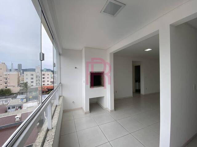 Locação em Municípios - Balneário Camboriú