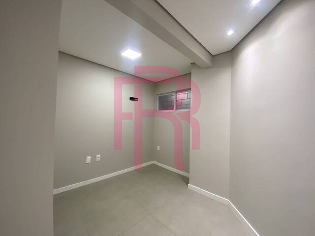 Sala para Locação em Balneário Camboriú - 3