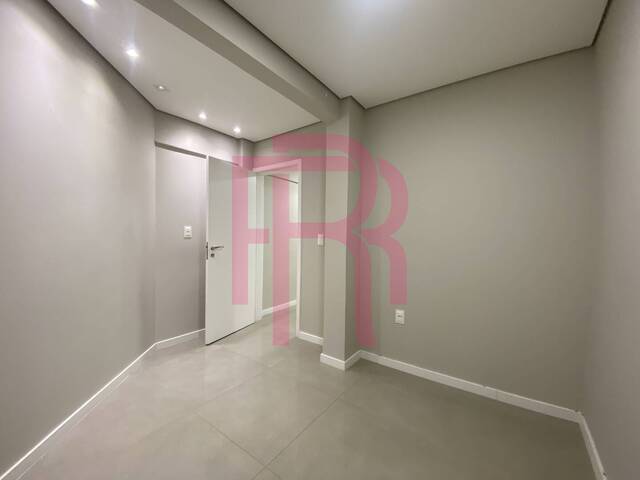 Sala para Locação em Balneário Camboriú - 5