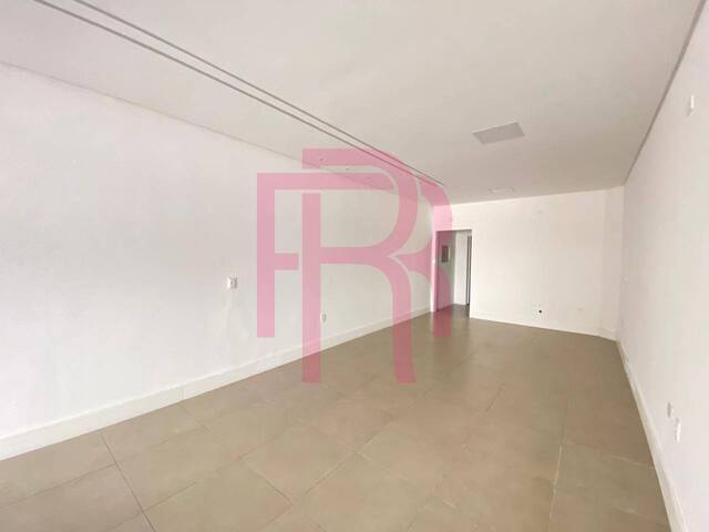Sala para Locação em Balneário Camboriú - 4
