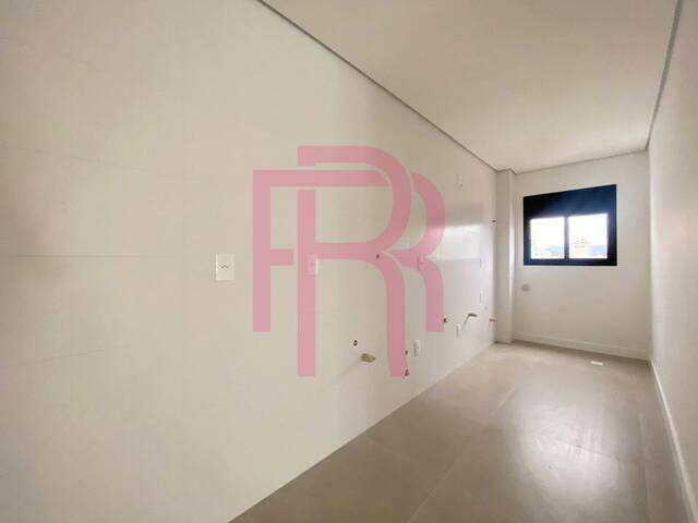 Apartamento para Venda em Balneário Camboriú - 5