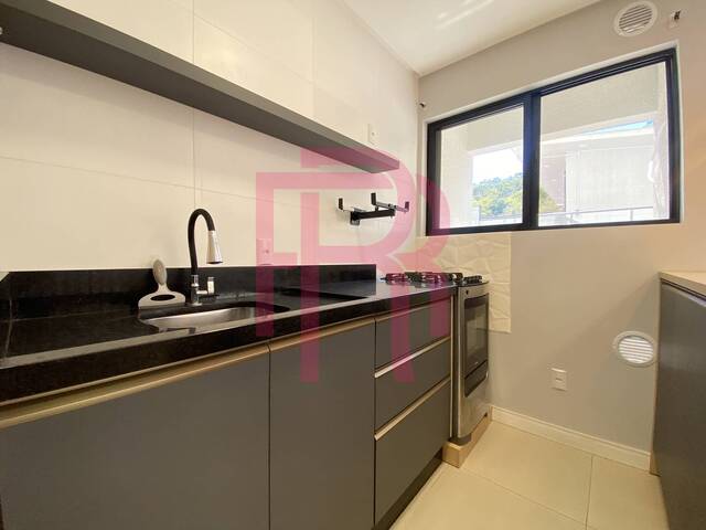 Apartamento para Venda em Camboriú - 4