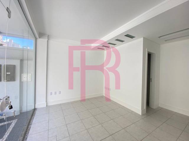 Sala para Locação em Balneário Camboriú - 4