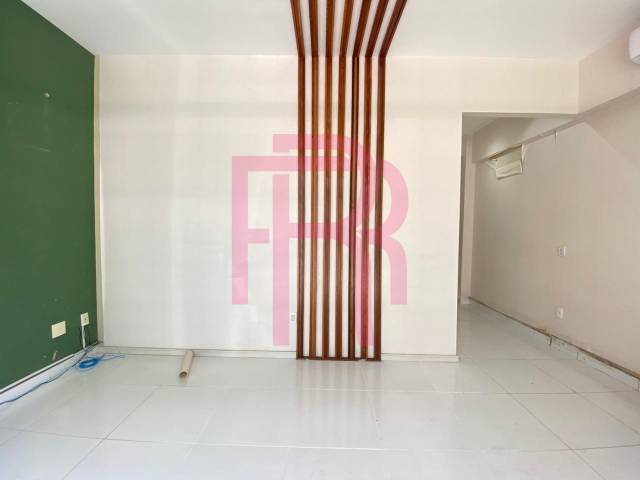Sala para Locação em Balneário Camboriú - 4