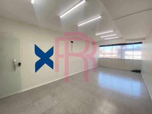 Sala para Locação em Balneário Camboriú - 5