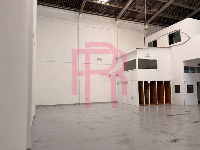 Galpão para Locação em Balneário Camboriú - 4