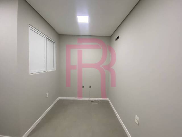 #163 - Sala para Locação em Balneário Camboriú - SC - 3