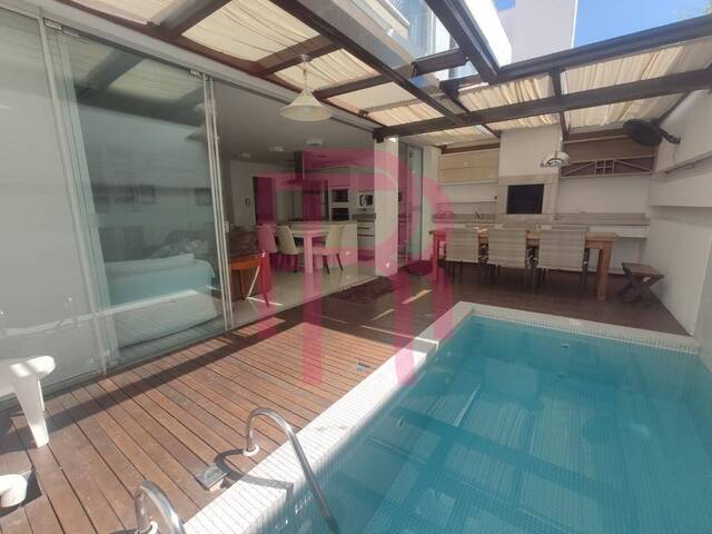 #45 - Casa para Locação em Balneário Camboriú - SC - 1