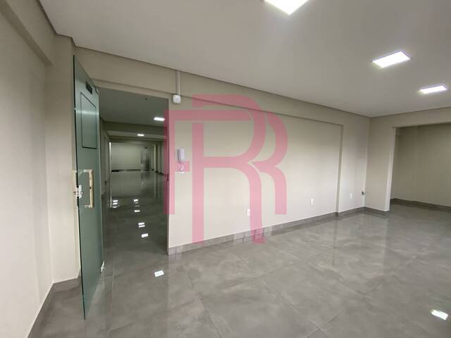 #502 - Sala para Locação em Balneário Camboriú - SC - 1