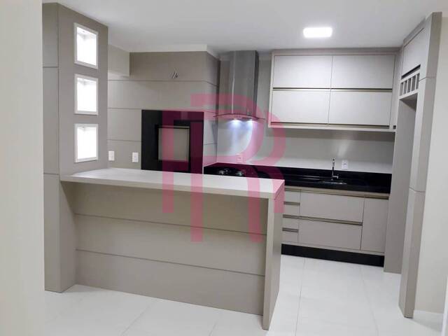 Apartamento para Locação em Balneário Camboriú - 2