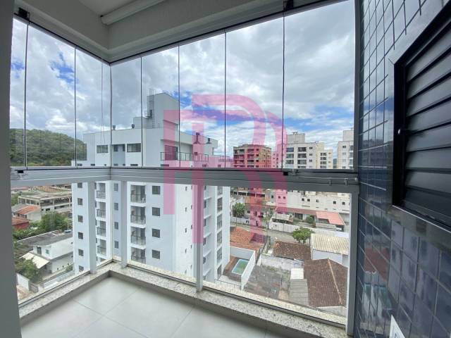 Apartamento para Venda em Camboriú - 2